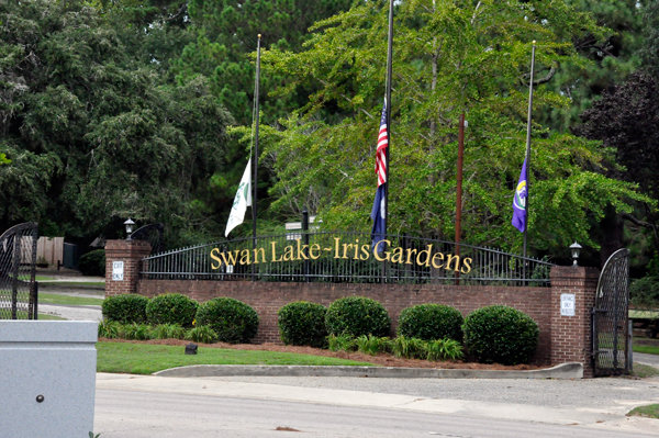 Swan Lake Iris Garden entrance